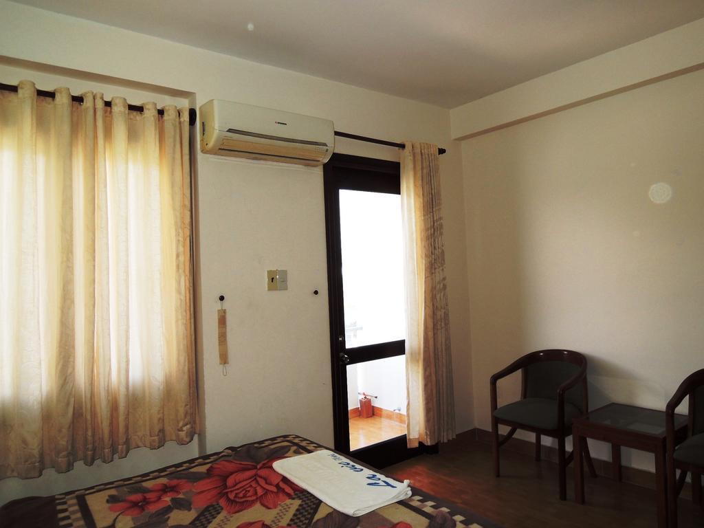 Lavie Hotel Nha Trang Quarto foto